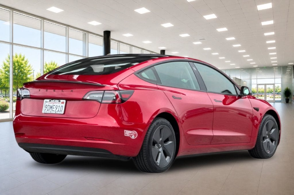 2023 Tesla Model 3 Base