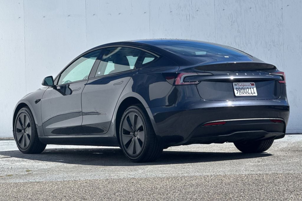 2025 Tesla Model 3 Base