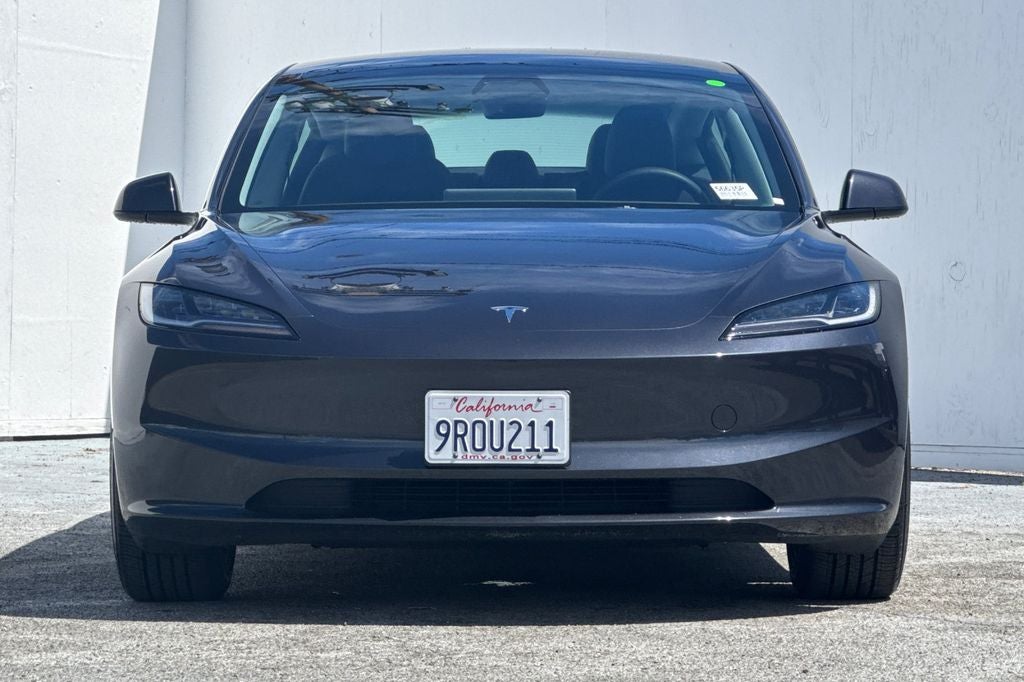 2025 Tesla Model 3 Base