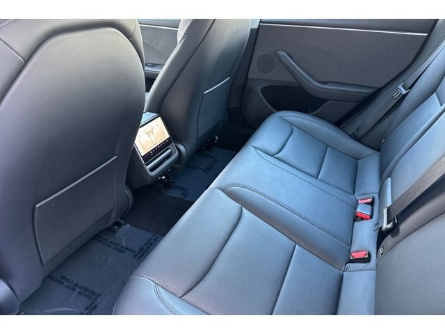 2025 Tesla Model 3 Base