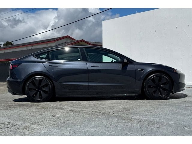 2025 Tesla Model 3 Base