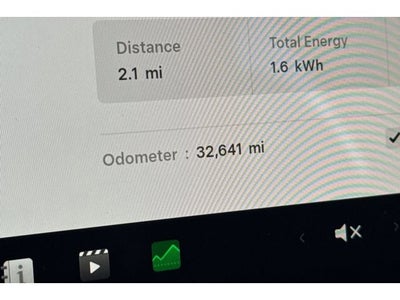 2025 Tesla Model 3 Base