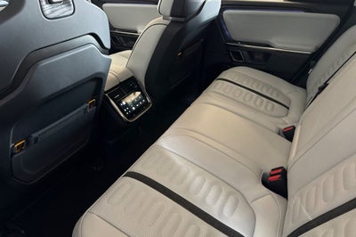 2022 Rivian R1T Adventure