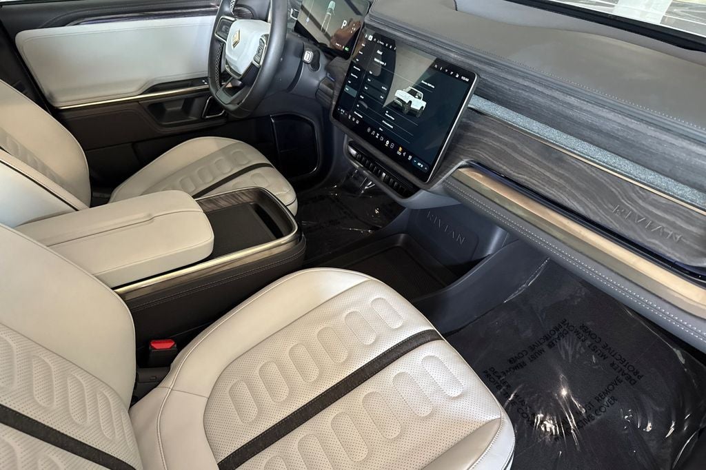 2022 Rivian R1T Adventure