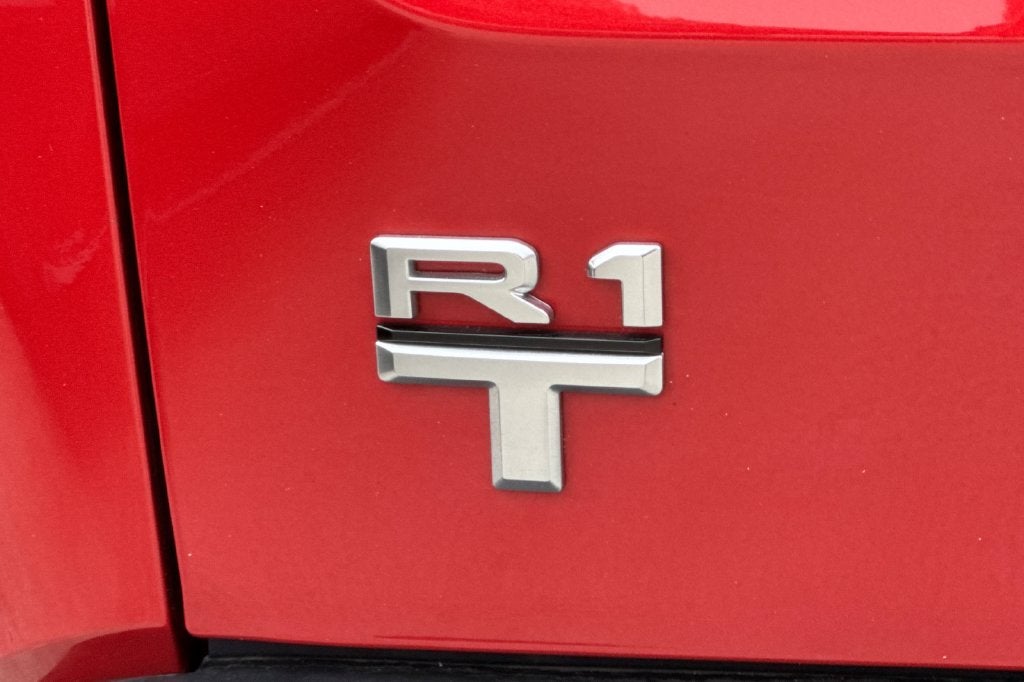 2024 Rivian R1T Adventure Dual Motor Standard Pack