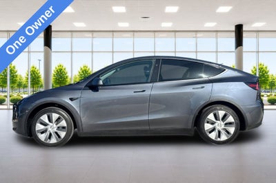 2023 Tesla Model Y Standard Range