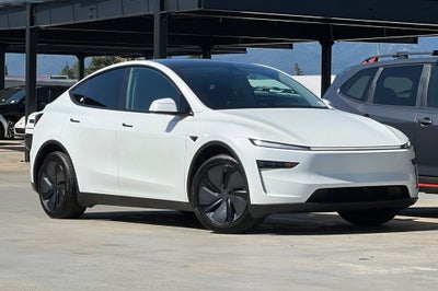 2026 Tesla Model Y Long Range