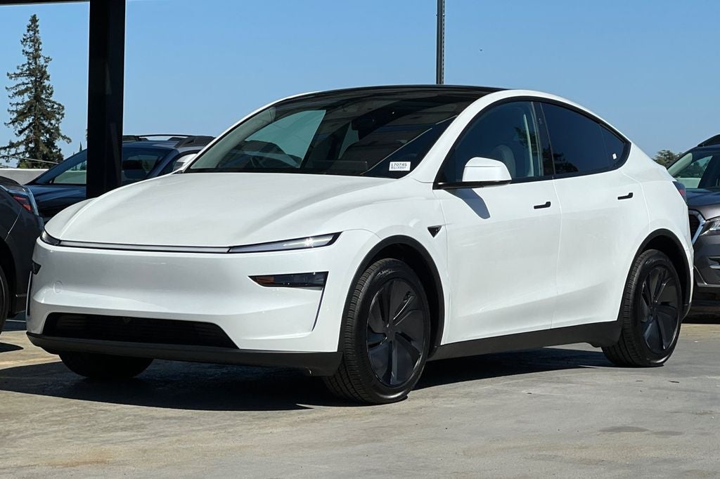 2026 Tesla Model Y Long Range