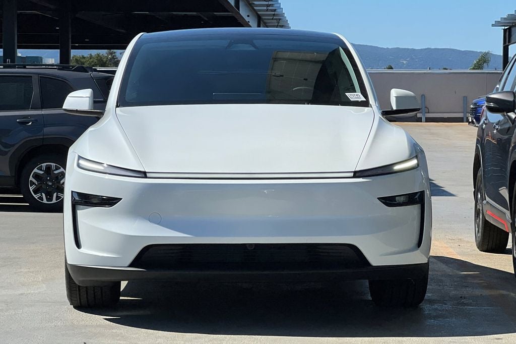 2026 Tesla Model Y Long Range