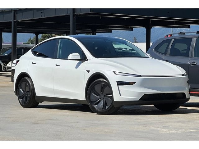 2026 Tesla Model Y Long Range