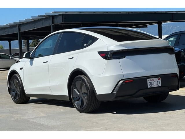 2026 Tesla Model Y Long Range
