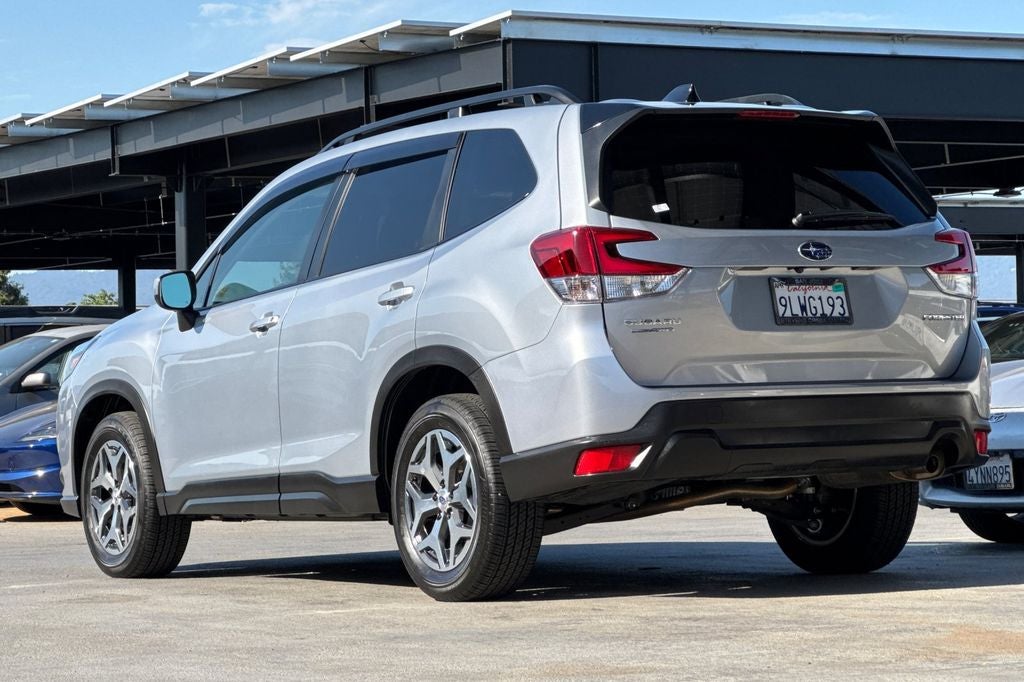2024 Subaru Forester Premium
