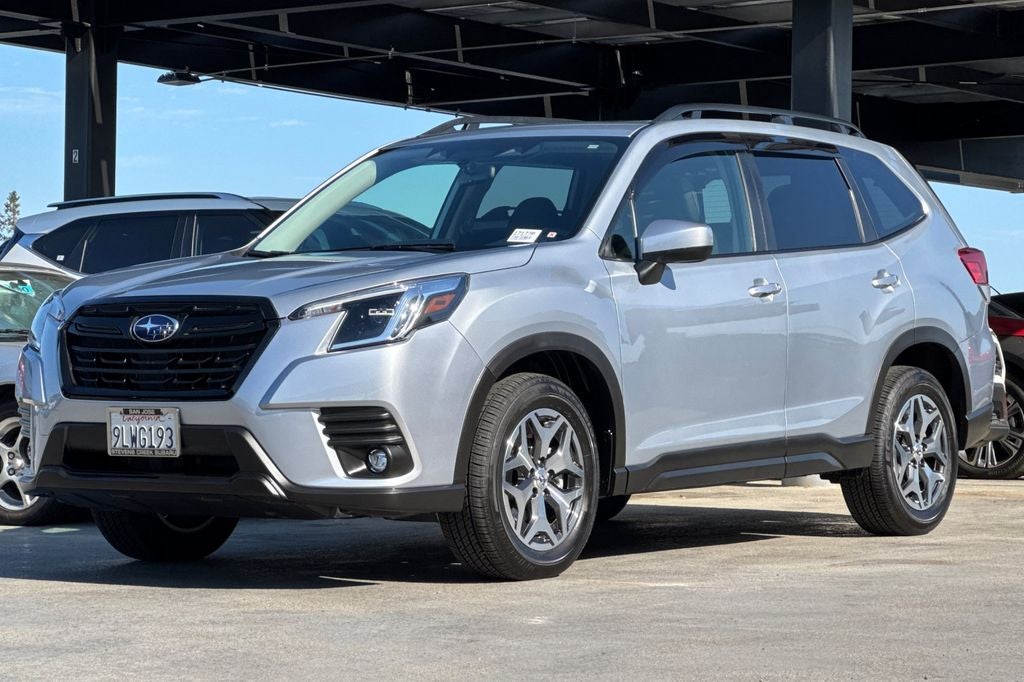 2024 Subaru Forester Premium
