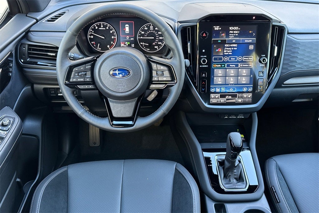 2025 Subaru FORESTER Touring