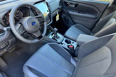 2025 Subaru FORESTER Touring