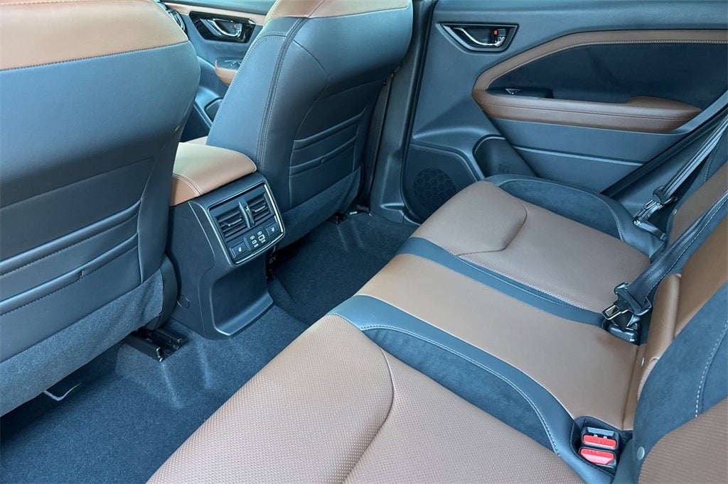 2025 Subaru FORESTER Touring