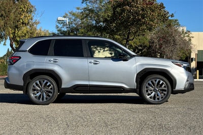 2025 Subaru FORESTER Touring