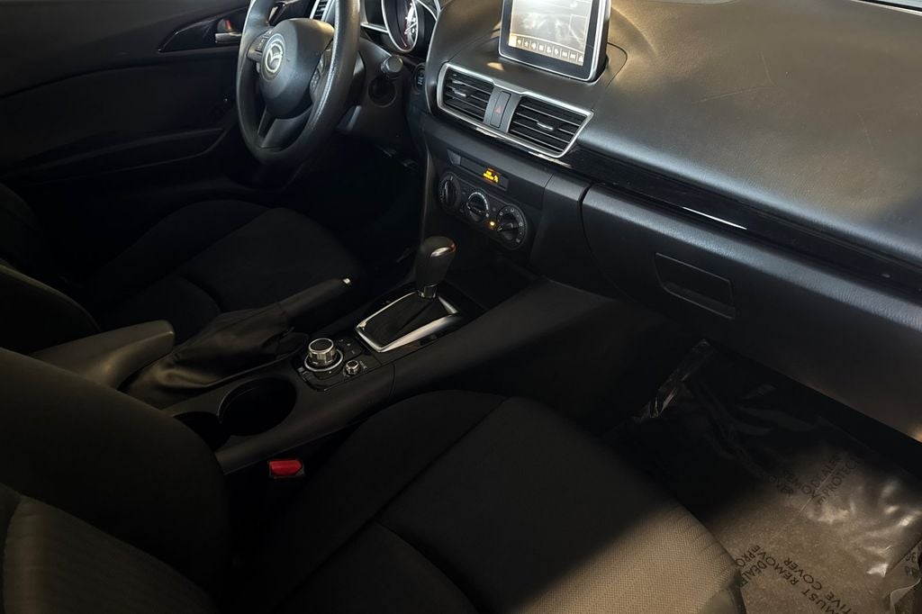 2015 Mazda Mazda3 i Sport