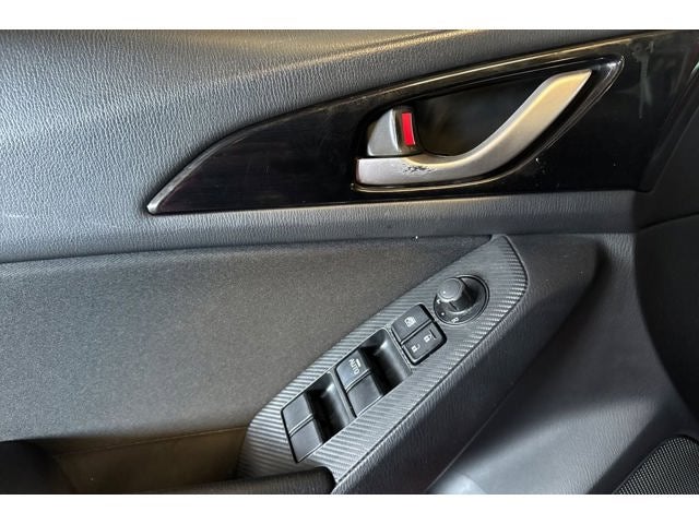 2015 Mazda Mazda3 i Sport