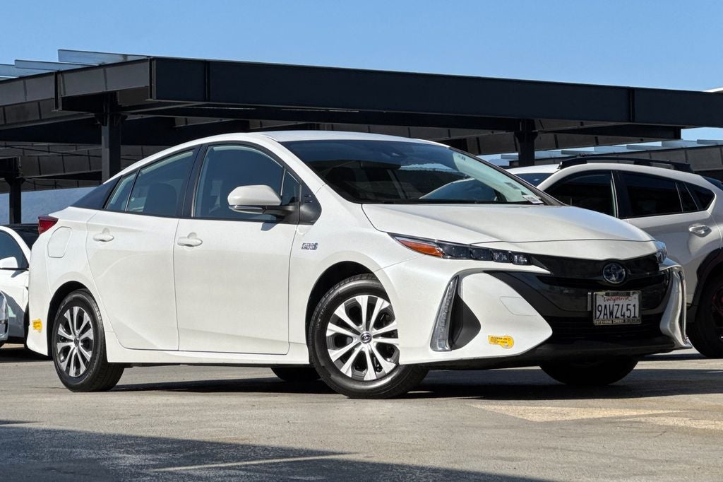 2022 Toyota Prius Prime XLE