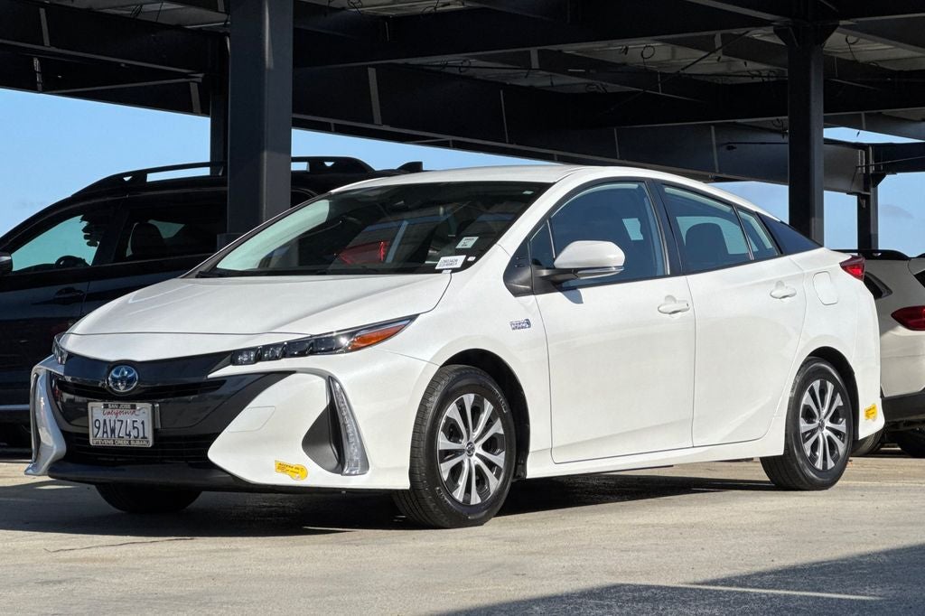 2022 Toyota Prius Prime XLE