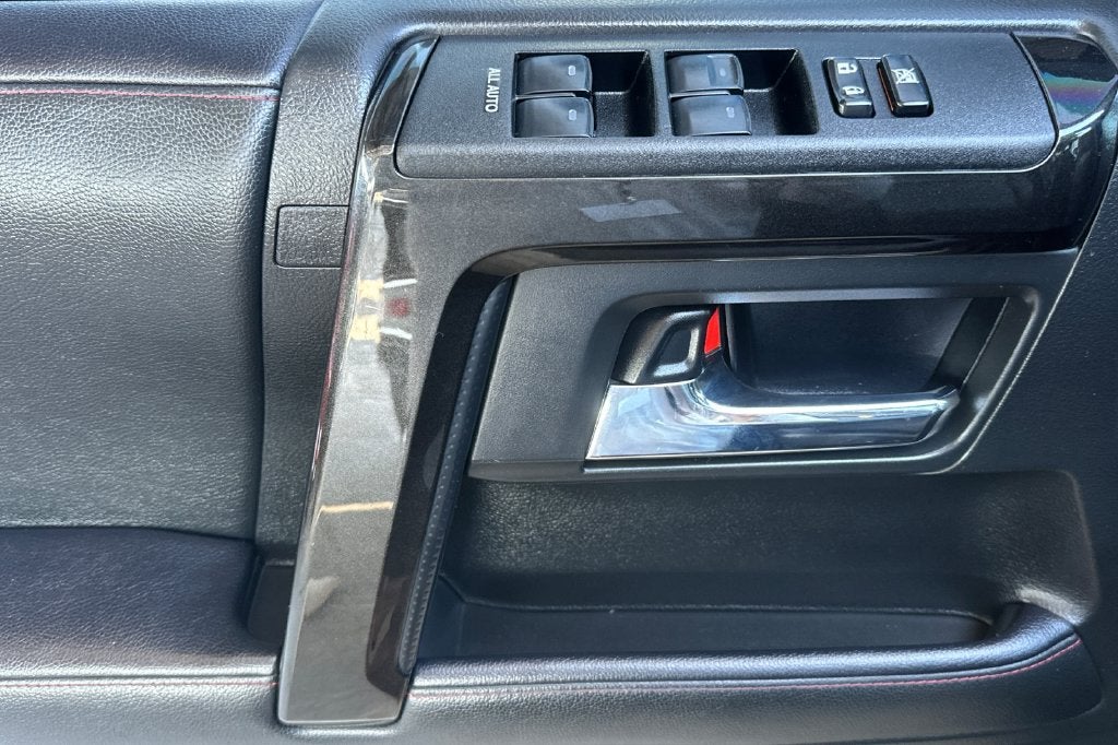 2021 Toyota 4Runner Venture
