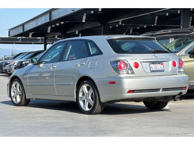 2005 Lexus IS 300 Sport Cross