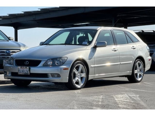 2005 Lexus IS 300 Sport Cross