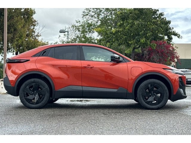 2026 Subaru UNCHARTED Premium FWD