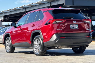 2022 Toyota RAV4 Hybrid LE