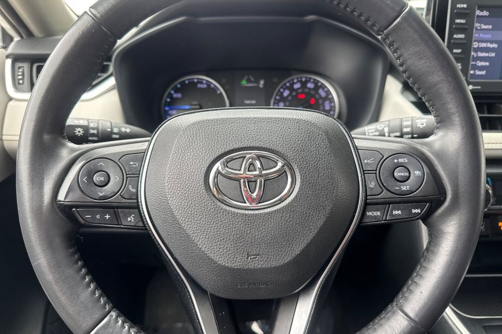 2021 Toyota RAV4 Hybrid XLE