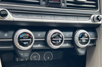 2022 Genesis G70 3.3T