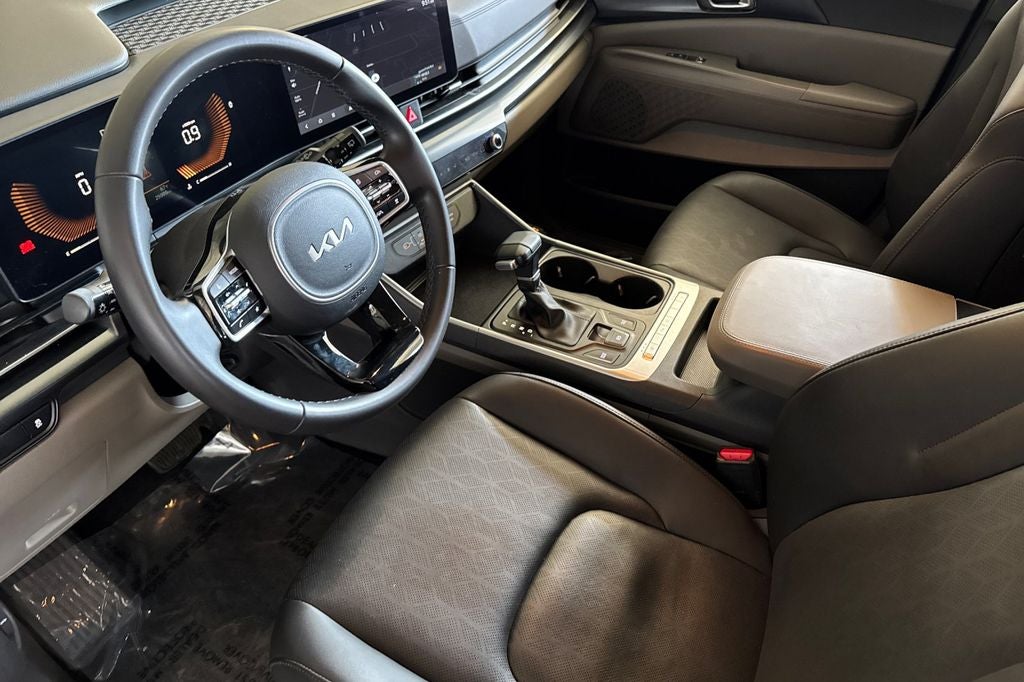 2025 Kia Carnival LXS