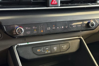 2025 Kia Carnival LXS