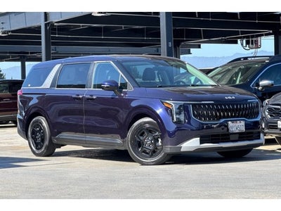 2025 Kia Carnival LXS