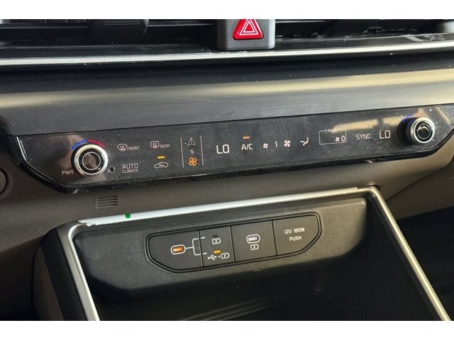 2025 Kia Carnival LXS