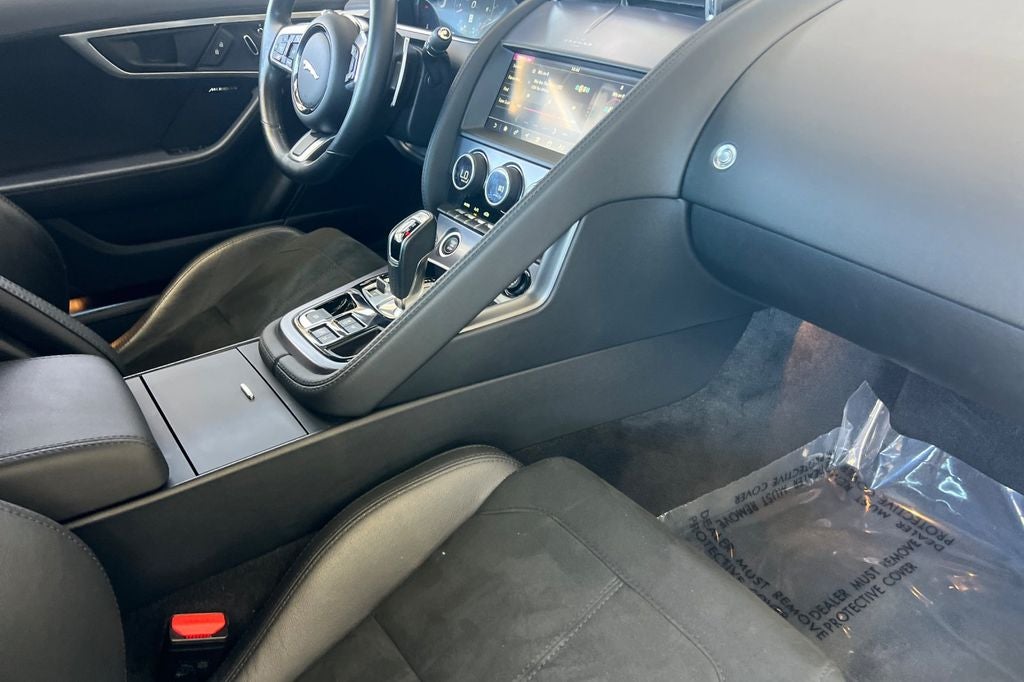 2021 Jaguar F-TYPE P300