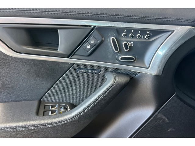 2021 Jaguar F-TYPE P300