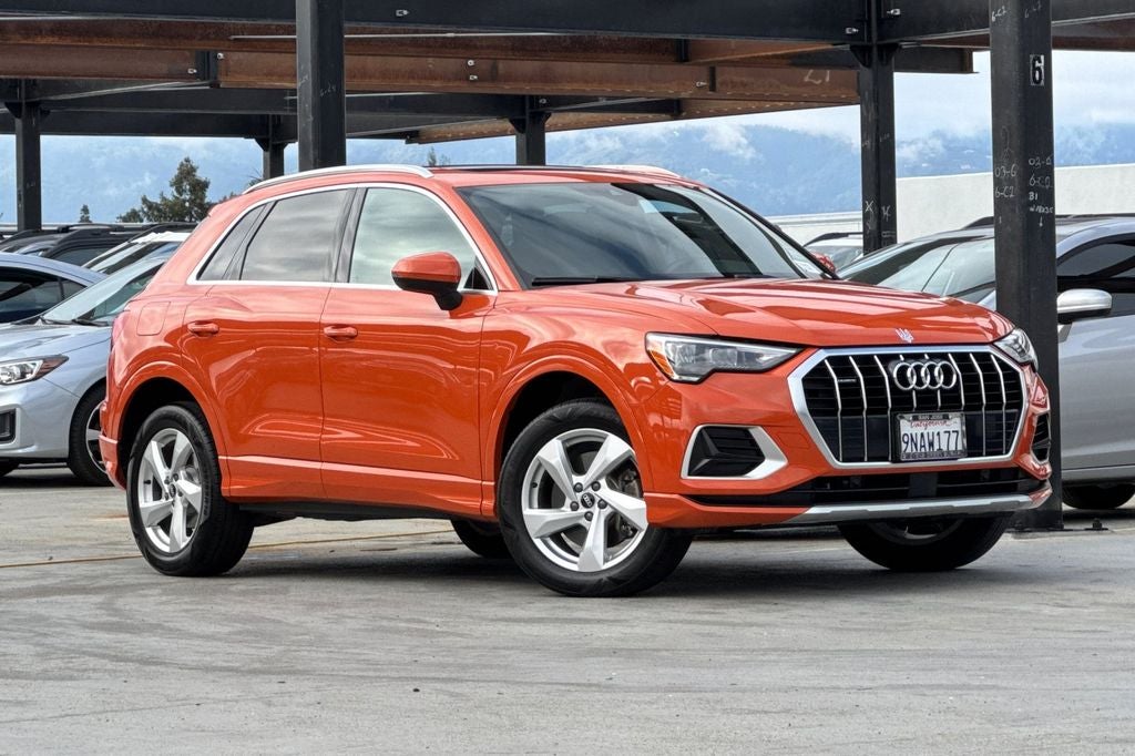2021 Audi Q3 Premium quattro