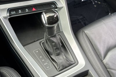 2021 Audi Q3 Premium quattro