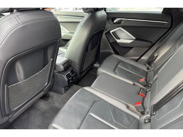 2021 Audi Q3 Premium quattro