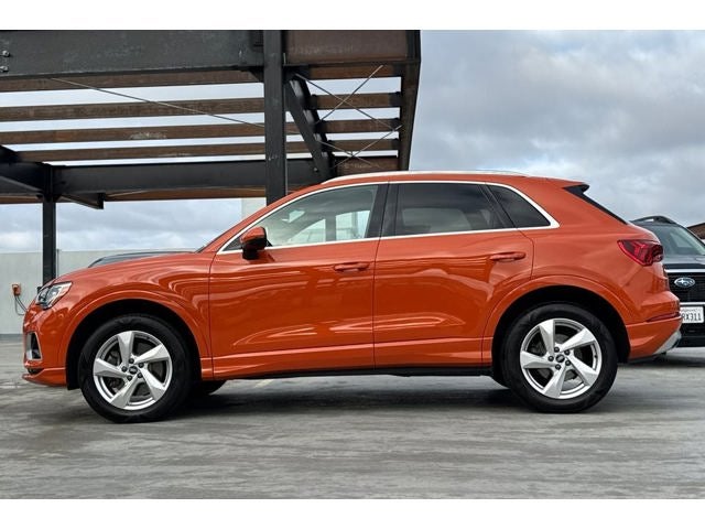 2021 Audi Q3 Premium quattro