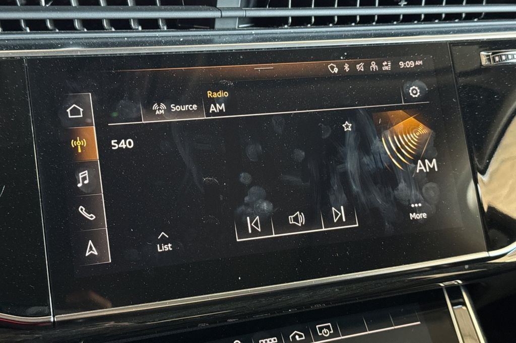 2022 Audi Q7 55 Premium Plus quattro