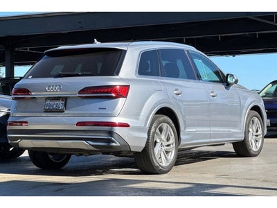 2022 Audi Q7 55 Premium Plus quattro