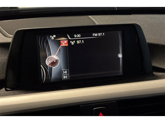 2015 BMW 3 Series 320i