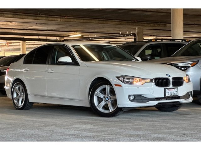 2015 BMW 3 Series 320i
