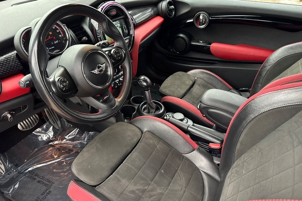 2018 MINI John Cooper Works Base