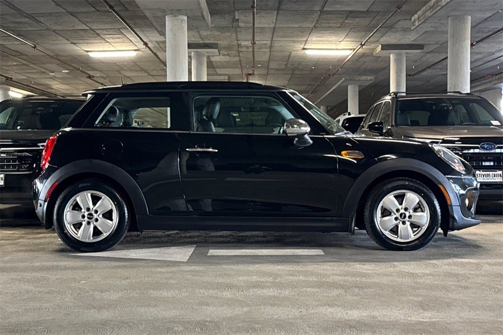 2017 MINI Hardtop 2 Door Cooper