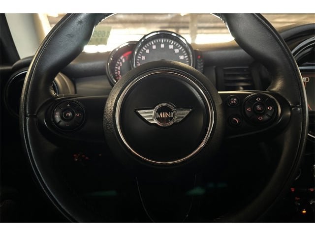 2017 MINI Hardtop 2 Door Cooper