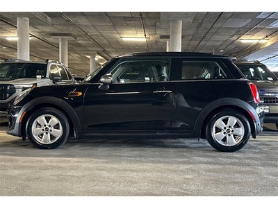 2017 MINI Hardtop 2 Door Cooper